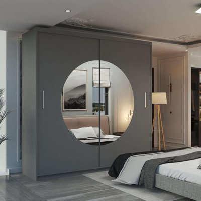 Laminate Wardrobe