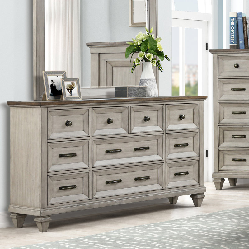 Commode 9 tiroirs Gurkamal, Crème