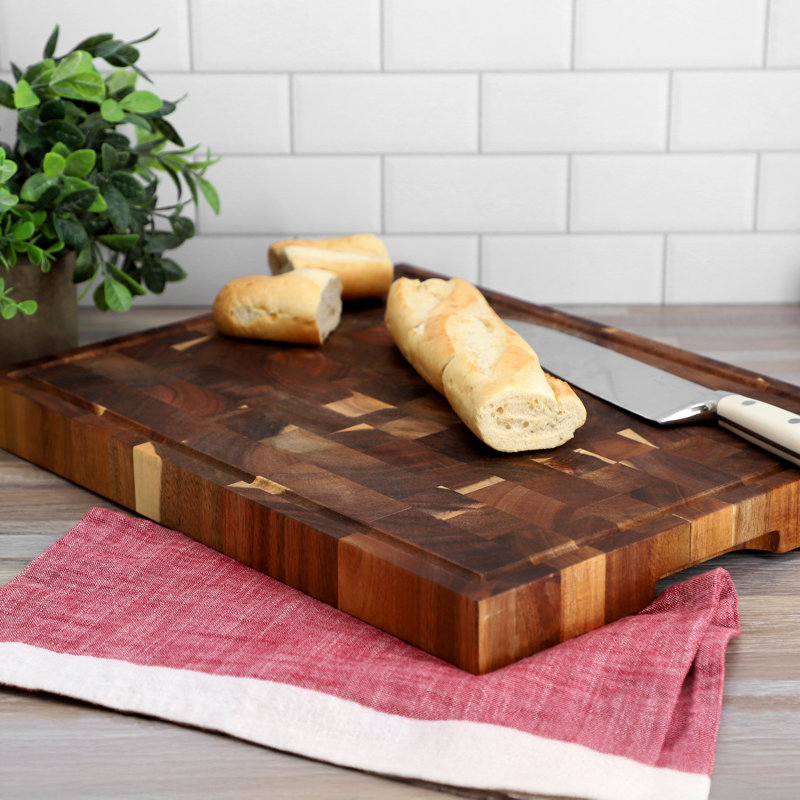 Planche à découper et à découper en bois d'acacia MegaChef 17 x 13 pouces avec rainure à jus