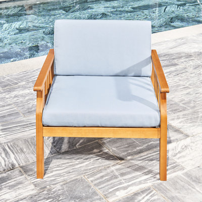 Chaise en bois d'eucalyptus miel Honey