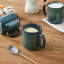Ensemble de 4 tasses à ombre verte 16 oz avec rebord incurvé, grès artisanal avec rebord surélevé-124941554-124941553