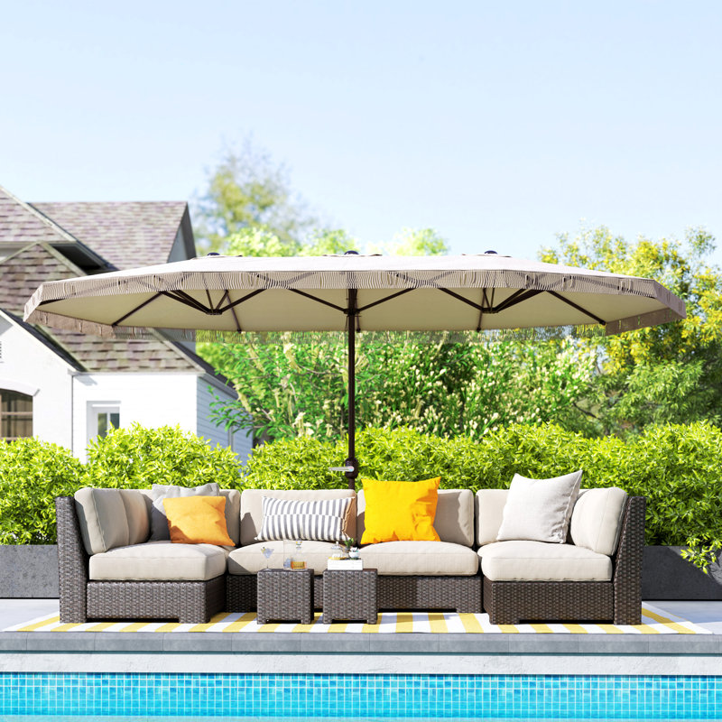 Parasol d'extérieur très grand 15 pi UPF30 + avec frange et manivelle, blanc crème, Cream White