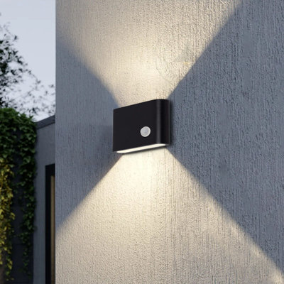 Bernadina Black 17.5cm H Integrated LED Outdoor Flush Mount