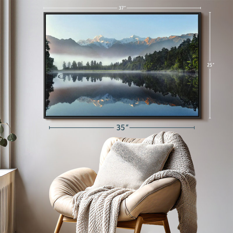 Nature "Réflexion du lac Matheson", H 37 po x l 25 po