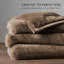 Jeté en fausse fourrure Luxury-106372863-124660813