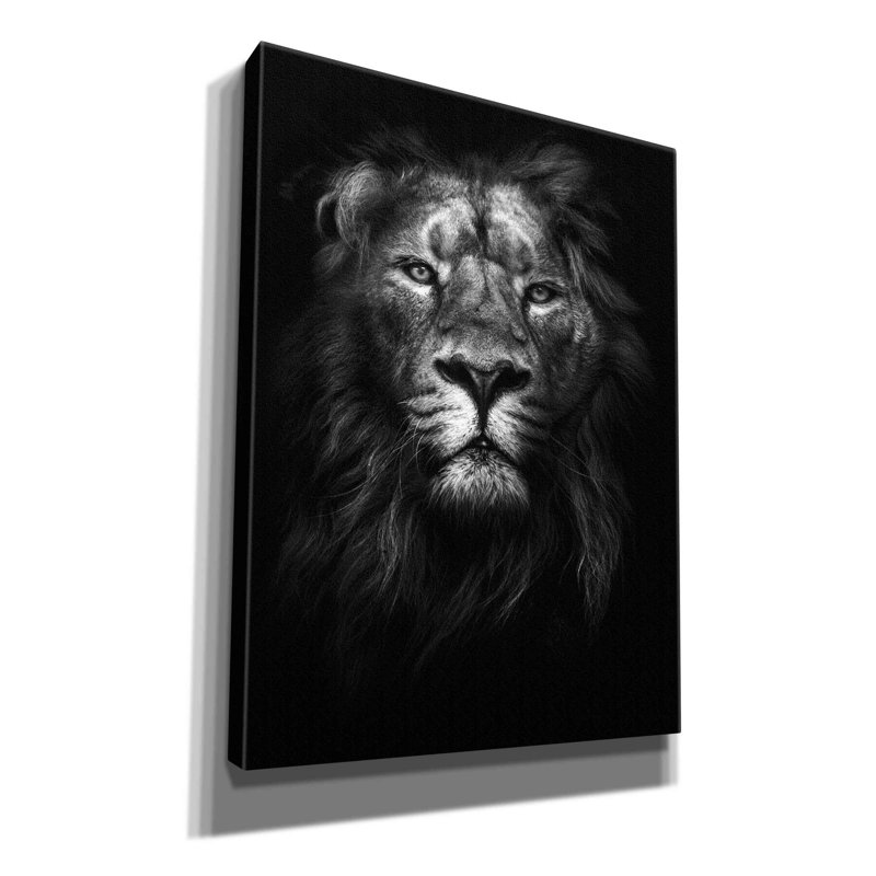 «King of Kings» par Design Fabrikken, estampe numérique sur toile, H 16 po x l 12 po x P 0,75 po