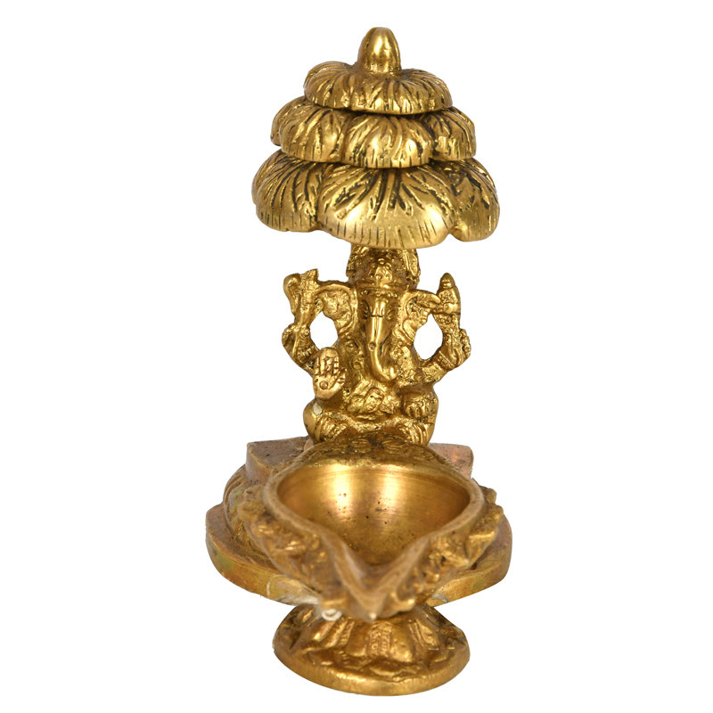 4.2'' H Brass Tabletop Tealight Holder