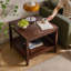Table de bout en bois massif, table d'appoint carrée à 2 niveaux avec tablette de rangement, table de chevet en bois pour le salon, petite table basse-134886715
