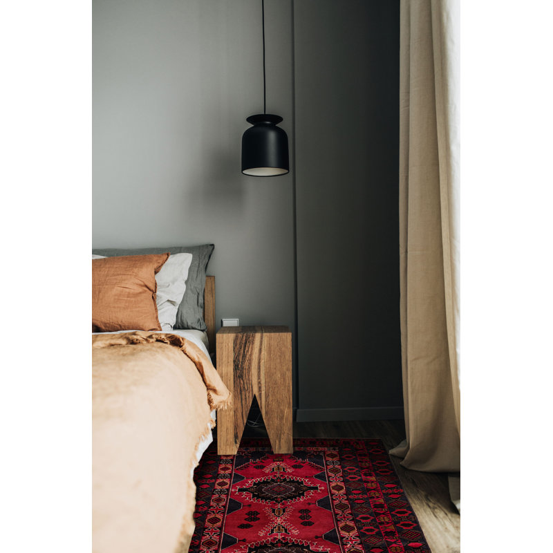 Tapis rouge Teimani 3 pi 8 po x 6 pi 5 po