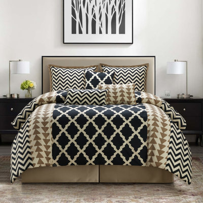 Josh Reversible Comforter Set
