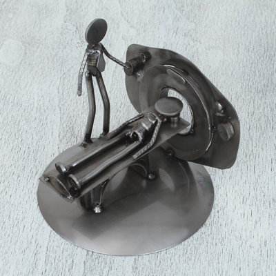 Moultry People Figurines & Sculptures