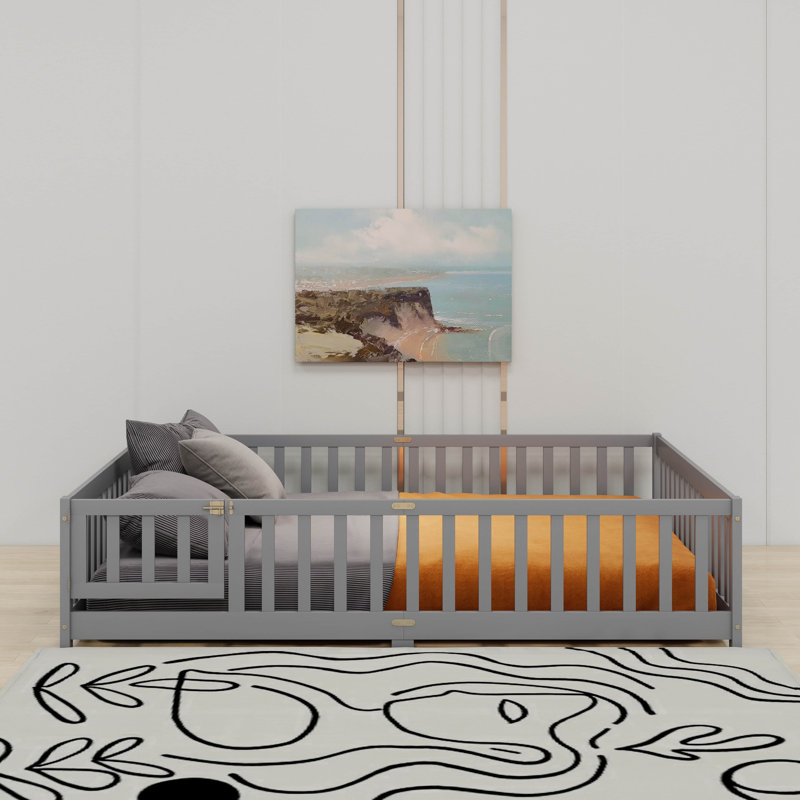 Lit grand format avec clôture, porte, lit en bois d'hévéa avec garde-corps de sécurité, Gris