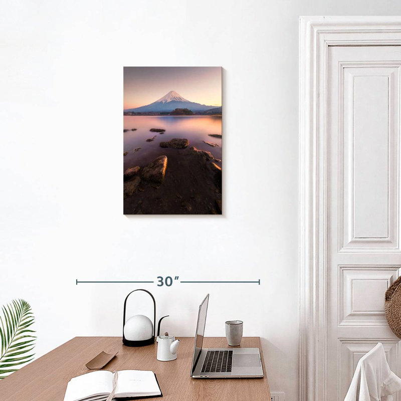 Aime Mont Fuji Sunrise I, H 24 po x l 16 po