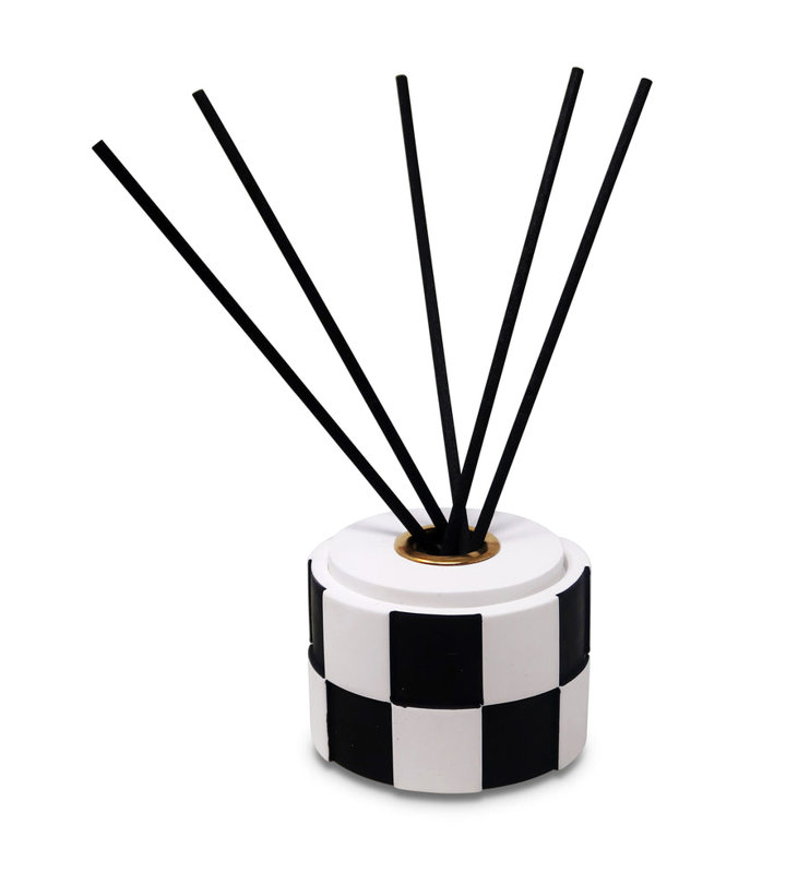Black and White Checked Reed Diffuser
