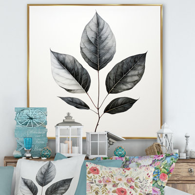 " Black Onyx Outline Leaf "