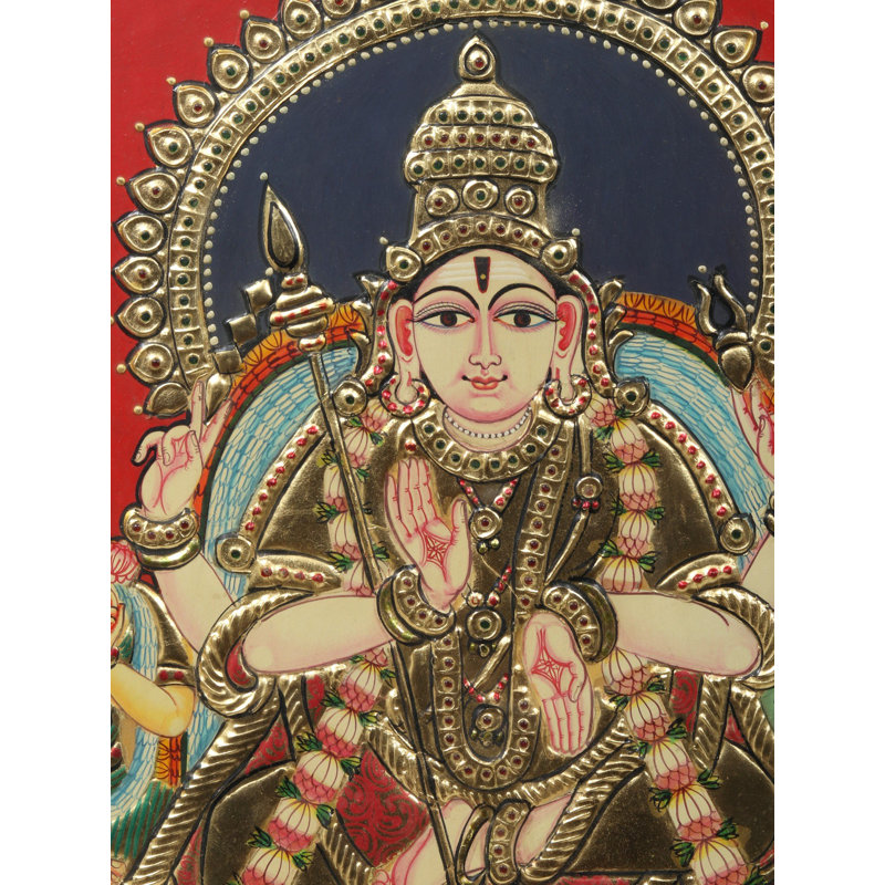 26 "Lord Murugan (Karttikeya) assis sur un paon avec Devasena et Valli Tanjore, peinture avec cadre - Art mural indien traditionnel, fabriqué à la main