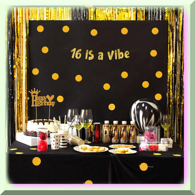 2023 Graduation Celebration Kit with Banner and Sign