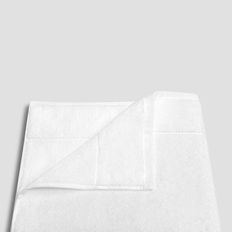 Milinas Bath Towel, White