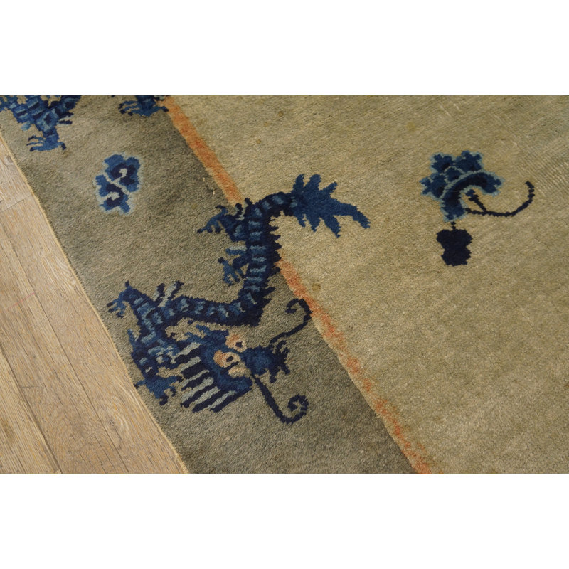Antique Peking Floral Design Chinese Wool Pile Knotted Rug