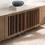 Meuble télé Mid-Century moderne avec pierre frittée