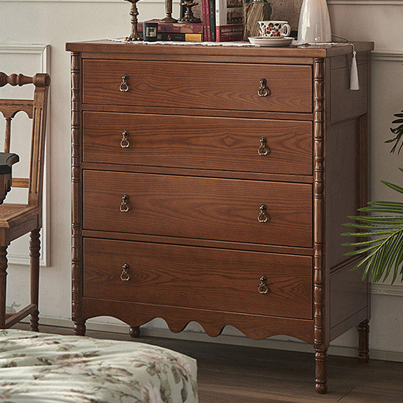Commode 35,43 "en bois massif de style antique français