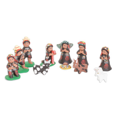 Crèche de Noël en céramique faite à la main The All Aisle® (12 pièces)
