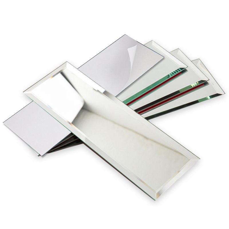 Carrelage mural à dosseret en verre réfléchissant 3 po x 10 po Diflart, Argent 3 × 10 po