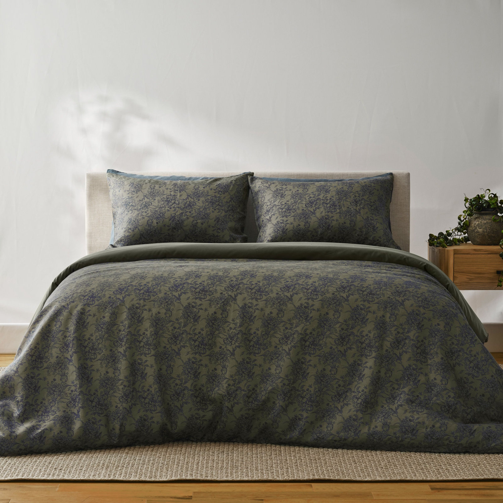 French Linen Duvet Cover Set, Queen Duvet Cover + 2 Standard Pillow Shams, Moss Floral Toile