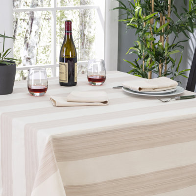 Nappe 63 po x 63 po French Home