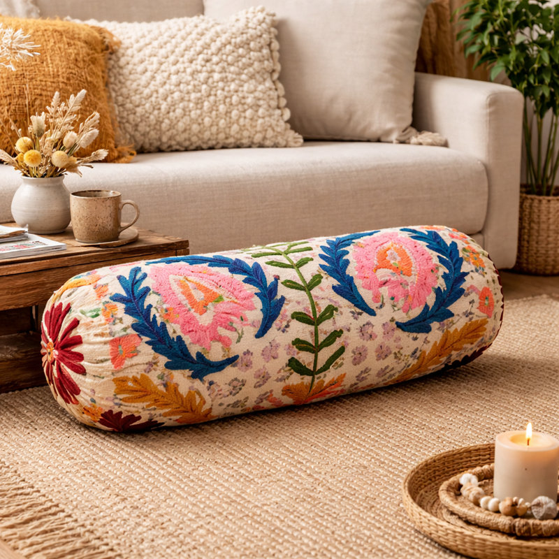 Traversin décoratif avec broderie multicolore | 21 x 8 po
