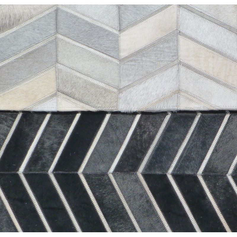 Natural Hide Cowhide Chevron Area Rug, Rectangle 5' x 8'