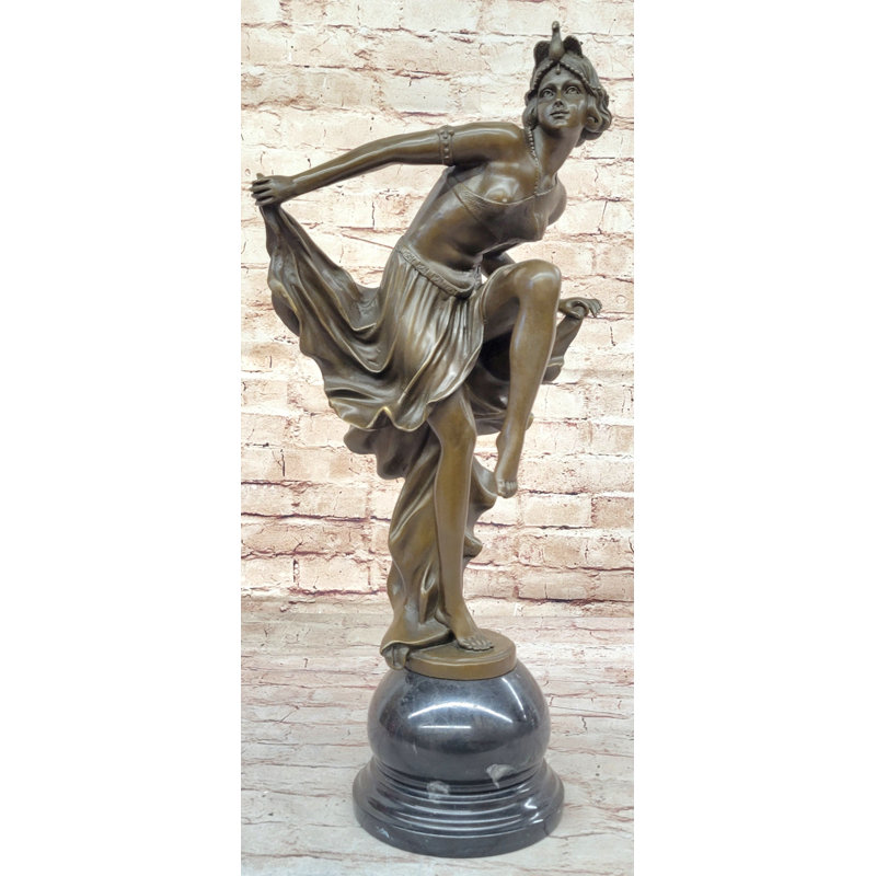 Figurines et sculptures Ayanne