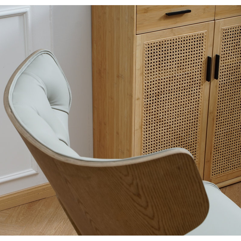 Fauteuil à oreilles et repose-pieds Jeyshan, Similicuir gris