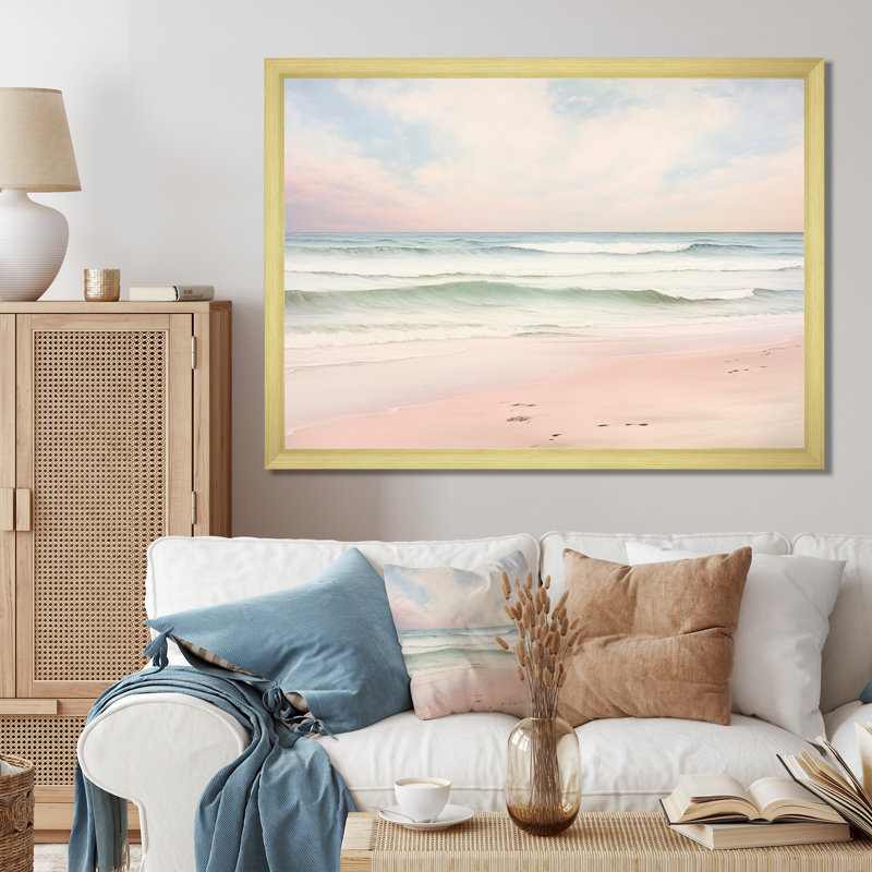 «Ocean Tranquility Tender Pink Pastel Sunrise I - Coastal Beach», art mural, H 34 po x l 44 po, Cadre photo unique, Doré