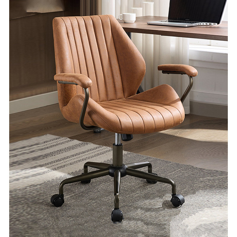 Chaise de bureau légère en suède