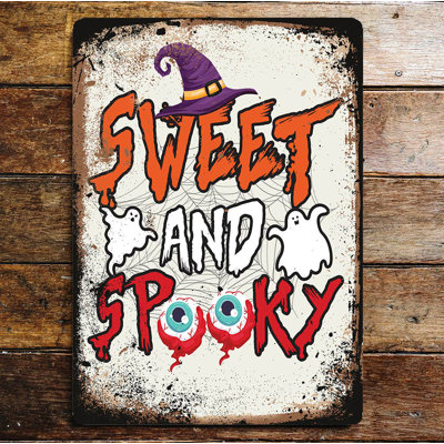 Halloween Sweet and Spooky Wall Décor