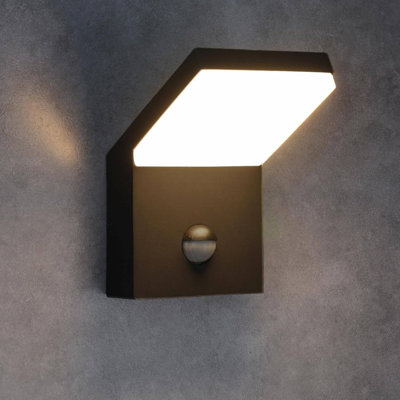  Wall Light Outdoor LED Wall Mount Lamp Wall Sconce with Motion Sensor Lantern Fixture