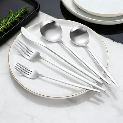 Ensemble de couverts 30 pièces en acier inoxydable pour 6 personnes, argenterie mat moderne avec finition satinée brossée, ensemble de couverts allant au lave-vaisselle pour la cuisine et le restaurant
