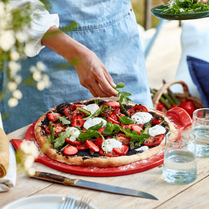 Flame Pizza Stone, Burgundy