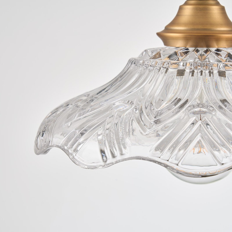 Lustre bronze antique avec abat-jour texturé, 59" H x 9.45" W x 9.45" D