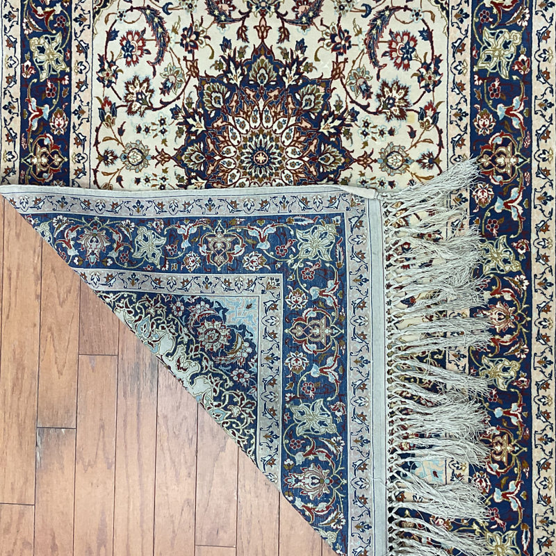 Tapis en laine Isfahan fait à la main