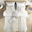 Couette en coton pour lit double/queen avec détails en chenille, rembourrage, imprimé géométrique, 2 taies d'oreiller, lavable à la machine, dimensions de la literie : [insérer les dimensions], rembourrage, motifs.