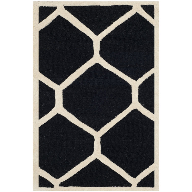 Deedgra Hand Tufted Wool Geometric Rug