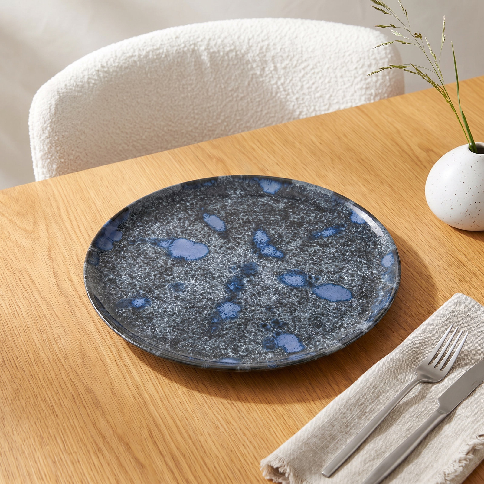 Yalina Round Ceramic Platter