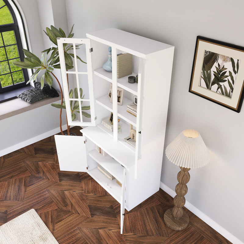 Vitrine de style traditionnel