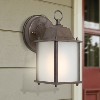 Lococo Aluminum Wall Light