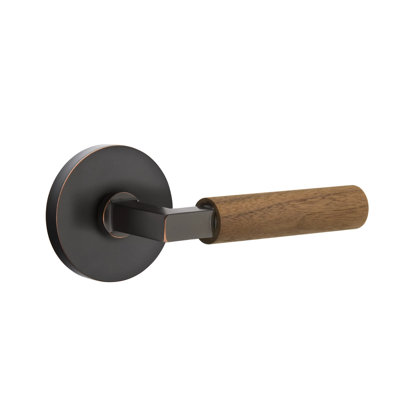 Ensemble de leviers d'intimité Emtek Select avec rosette à disque et tige carrée en L, poignée en noyer foncé