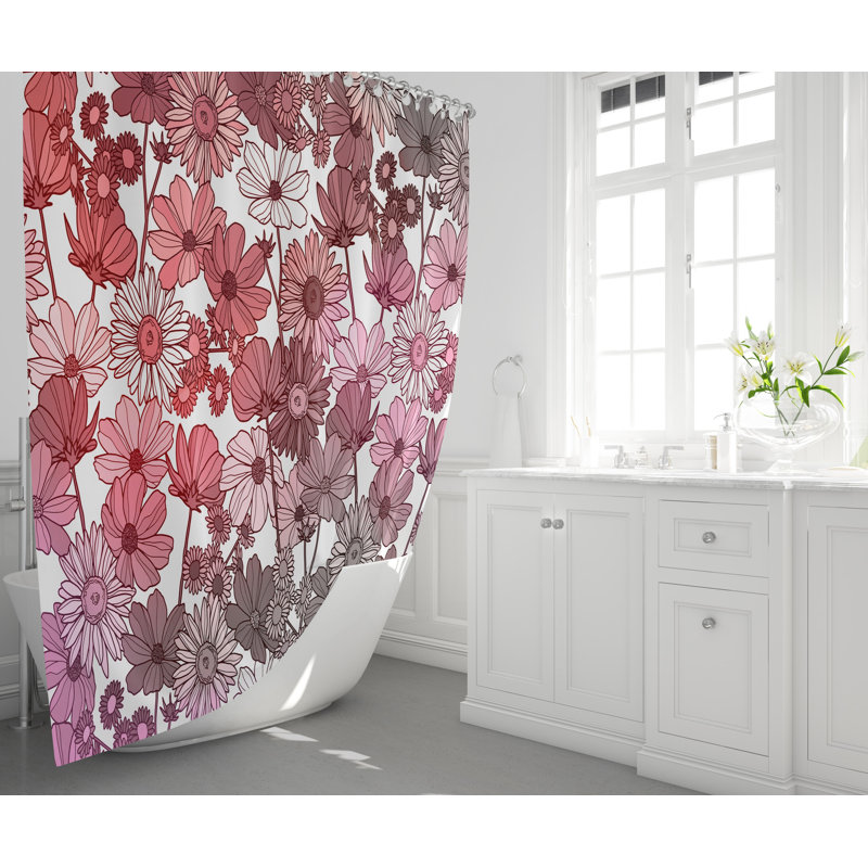 Rideau de douche blanc et rose à motif floral, H 93 po x l 70 po