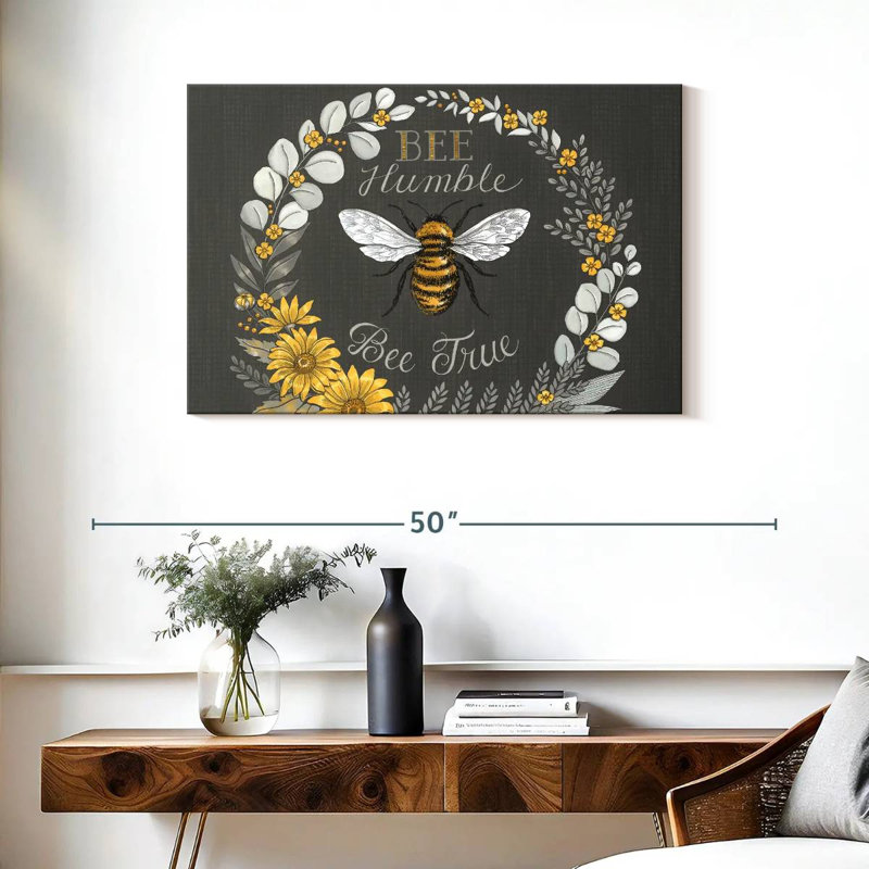 Brampt Bee Humble Bee True, 24" H x 36" W