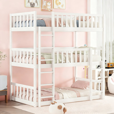 Twin Size Triple Rubber Wood Bunk Bed With Two Build-in Ladders, Guardrails, Wood 3-in-1 Bunk Beds, Convertible To 3 Separate Beds, Twin Over Twin Over Twin